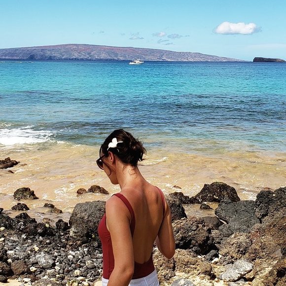 Meet your Posher, Amanda - Picture 1 of 1